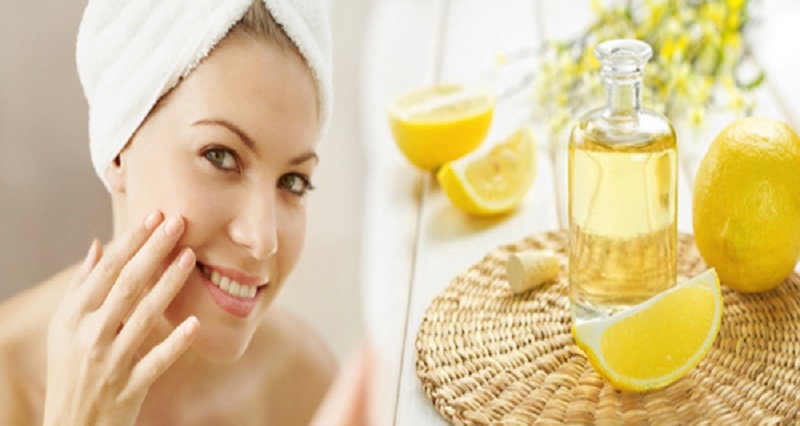 Lemon for pimple treatment