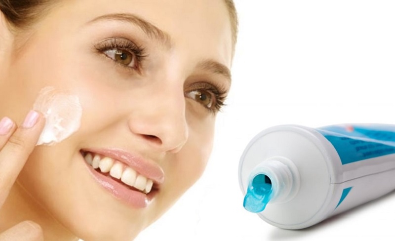 toothpaste for your pimple treatment