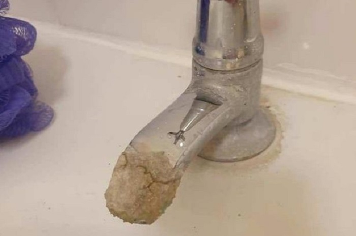 How to Clean Limescale From Taps? Step by Step Guideline