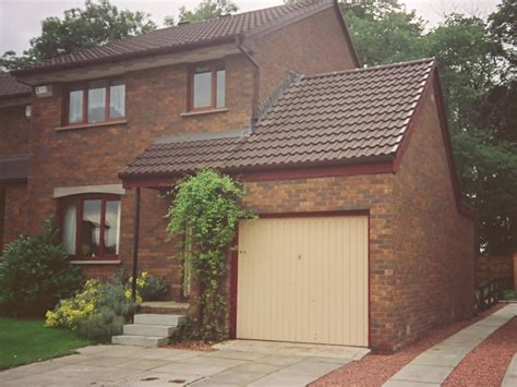 Why Properties With Garages Are More Valuable