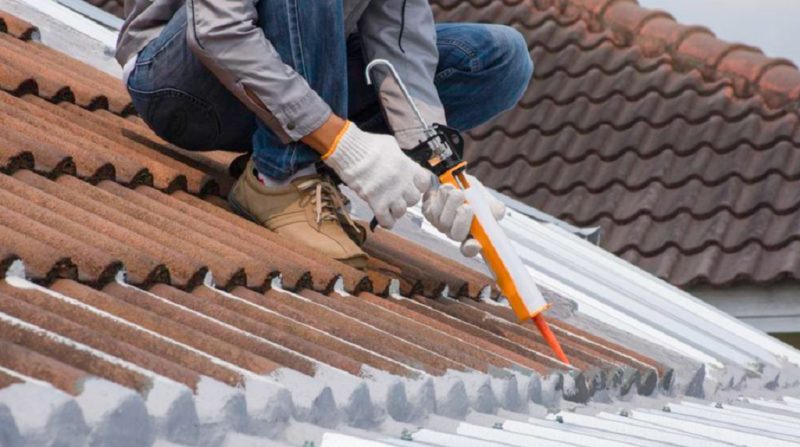 How to Choose Roof Shingle Adhesive?